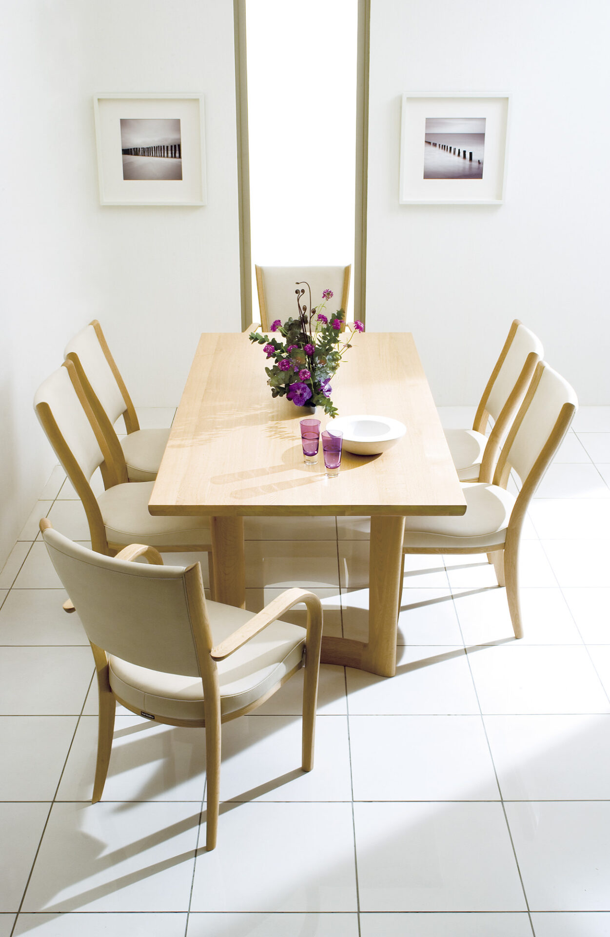 素材とアームで選ぶ理想のダイニングチェア