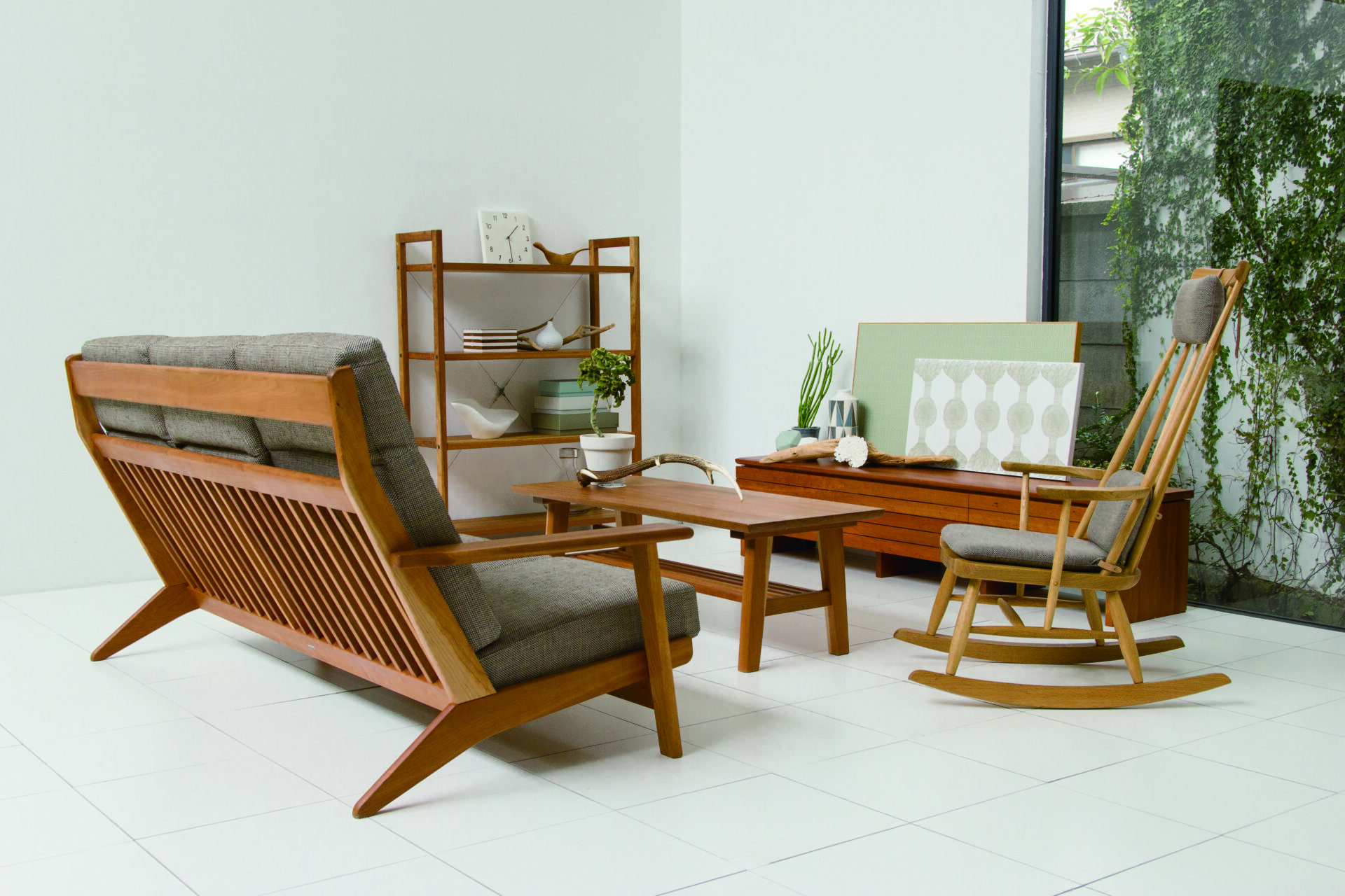 素材で選ぶ、長く使えて暮らしに合うソファの選び方